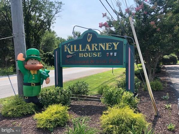 3159 Rolling Road Edgewater, MD 21037 - Photo 43 of 46 Nearby dining