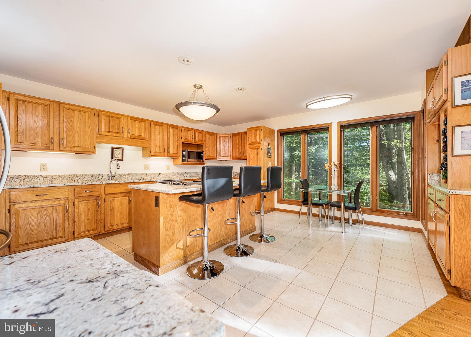 3159 Rolling Road Edgewater, MD 21037 - Photo 10 of 46 kitchen