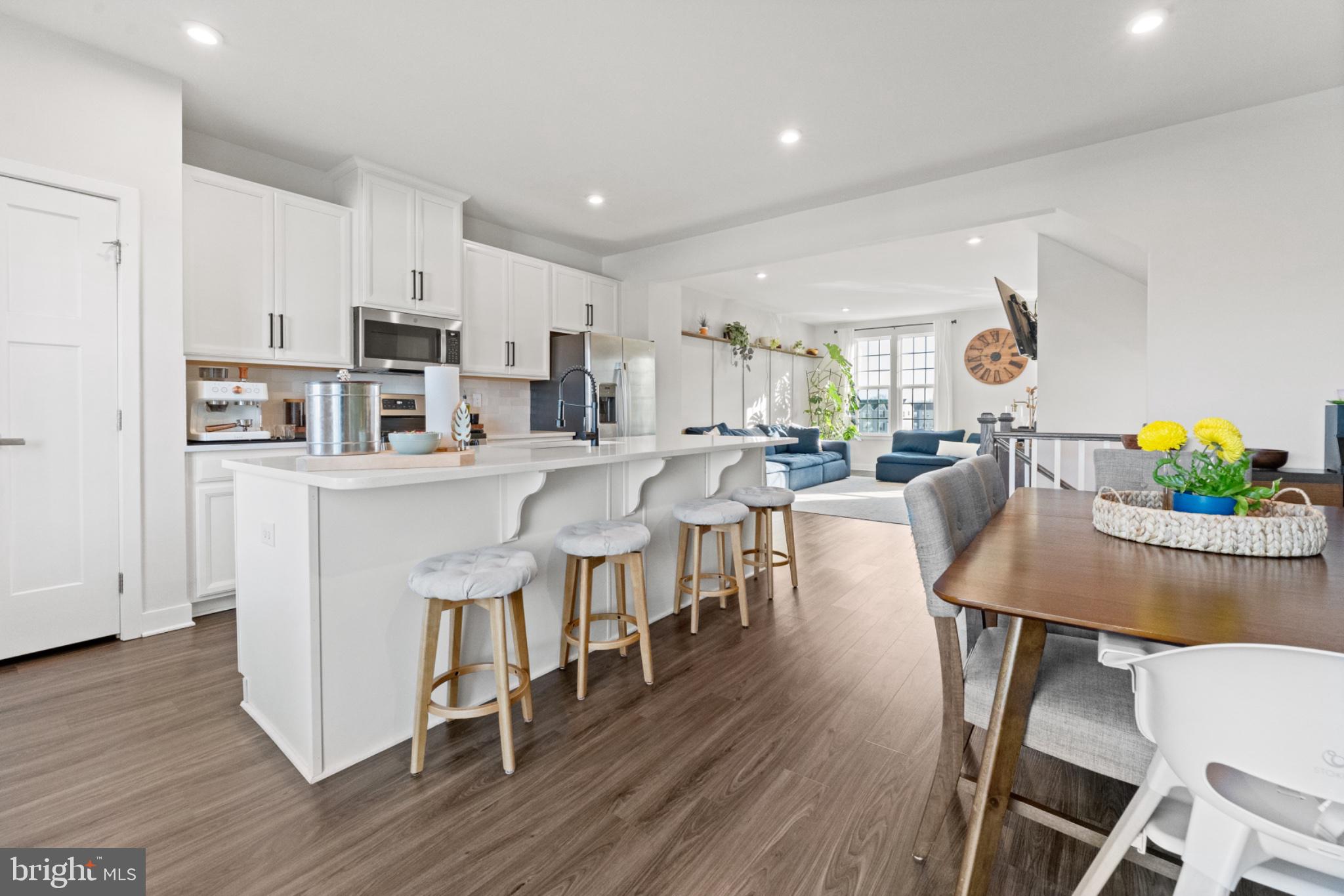 252 Freedom Way Sicklerville, NJ 08081 - Photo 7 of 26 Modern kitchen with open layout charm.
