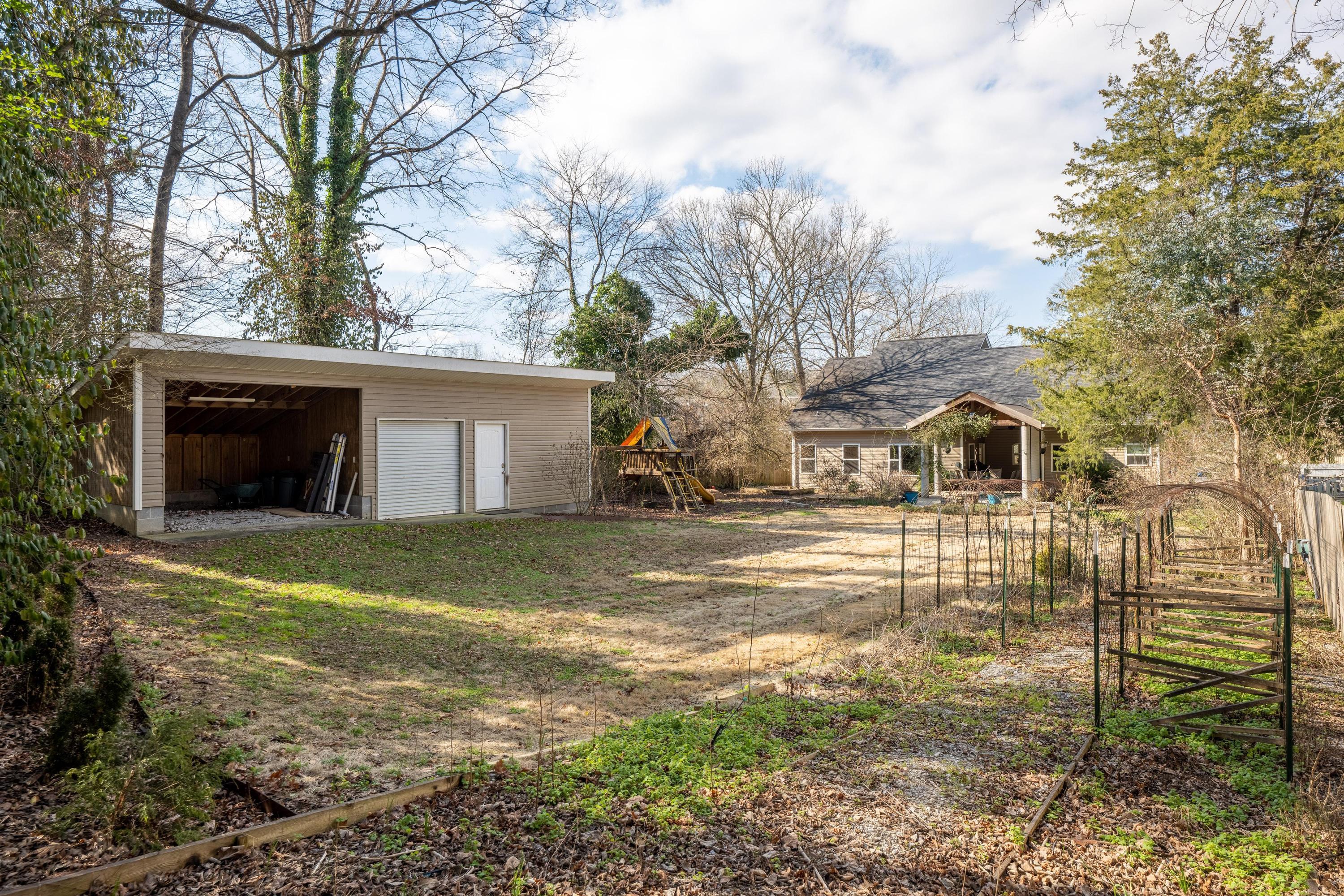 3210 Redding Road Chattanooga, TN 37415 - Photo 23 of 57 3210_Redding_Rd_20