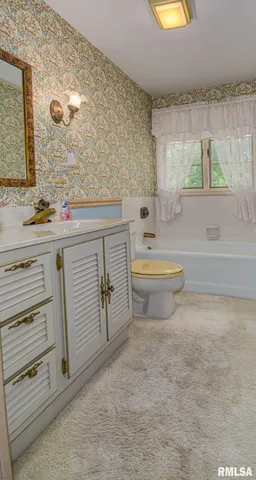 $339,000 | 102 Lost Hollow Drive, Salem, IL 62881