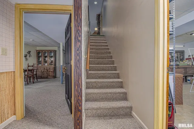 $339,000 | 102 Lost Hollow Drive, Salem, IL 62881