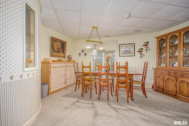 $339,000 | 102 Lost Hollow Drive, Salem, IL 62881