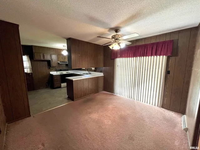 $129,900 | 207 Patricia Lane, West Frankfort, IL 62896