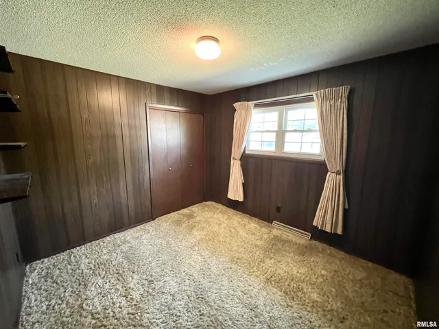 $129,900 | 207 Patricia Lane, West Frankfort, IL 62896