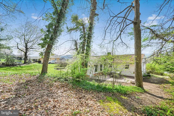 $290,000 | 515 Pine Hill Drive, Pine Grove, PA 17963