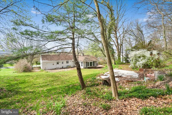 $290,000 | 515 Pine Hill Drive, Pine Grove, PA 17963