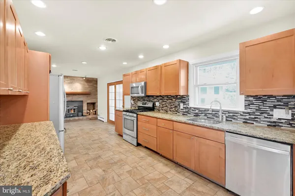 $290,000 | 515 Pine Hill Drive, Pine Grove, PA 17963