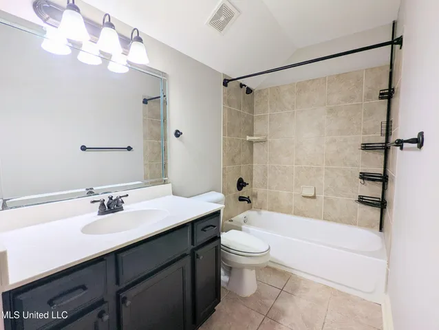 $2,750 | 6731 Cataloochee Cove, Olive Branch, MS 38654