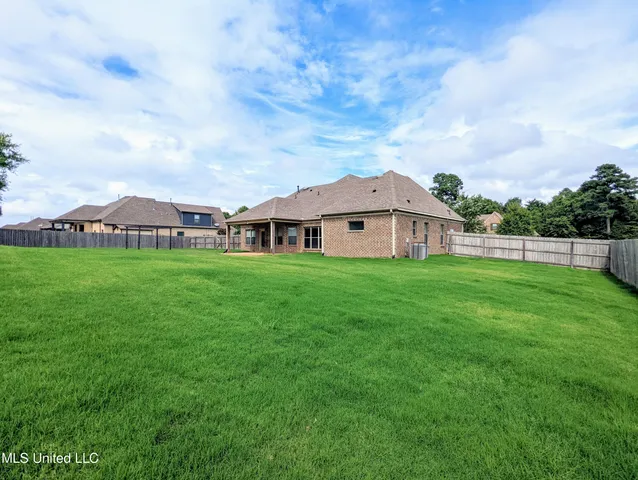 $2,750 | 6731 Cataloochee Cove, Olive Branch, MS 38654