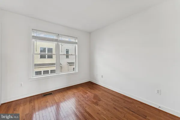 $3,200 | 4410 Longfellow Street, Hyattsville, MD 20781