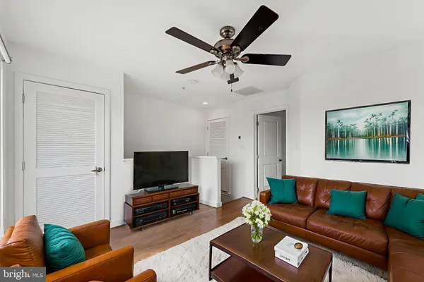 $3,200 | 4410 Longfellow Street, Hyattsville, MD 20781