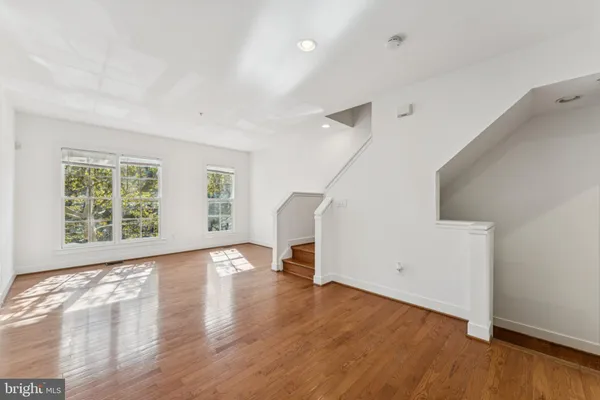 $3,200 | 4410 Longfellow Street, Hyattsville, MD 20781