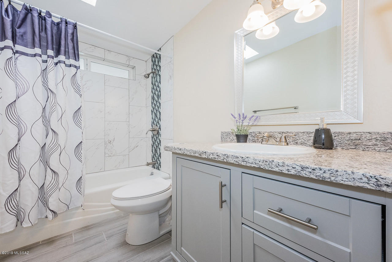 7642 East Stella Road Tucson, AZ 85730 - Photo 18 of 32 Gallery Image 18