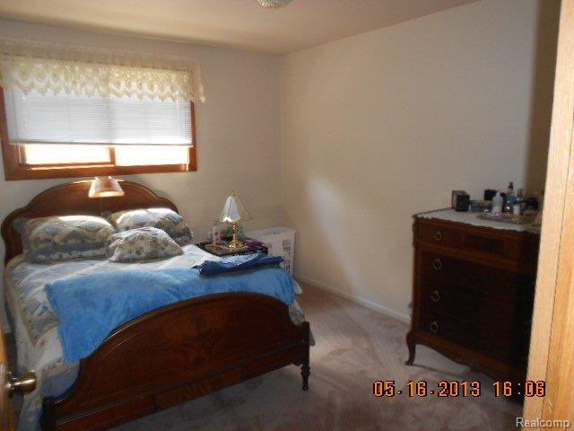 45832 Gable Inn Street Utica, MI 48317 - Photo 5 of 10 Bedroom1.JPG