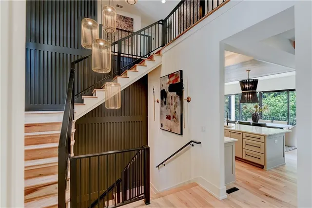 $1,499,900 | 2207 West 71st Street, Prairie Village, KS 66208