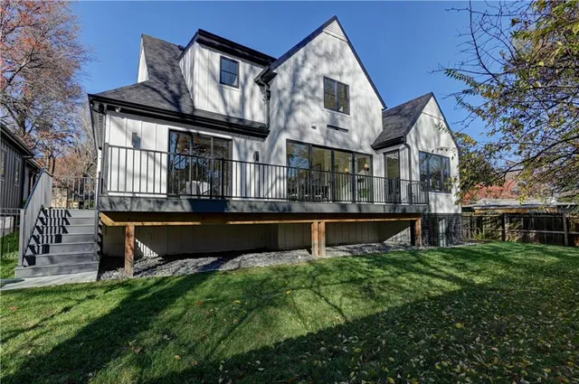 $1,499,900 | 2207 West 71st Street, Prairie Village, KS 66208