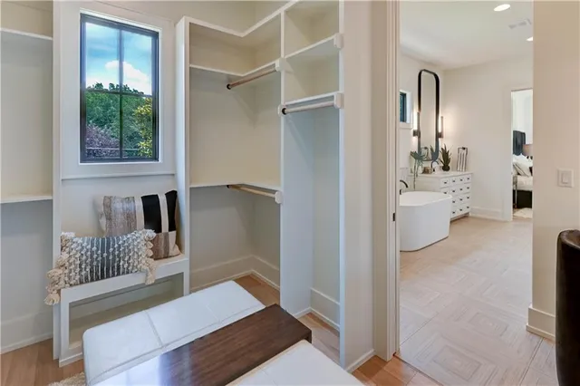 $1,499,900 | 2207 West 71st Street, Prairie Village, KS 66208