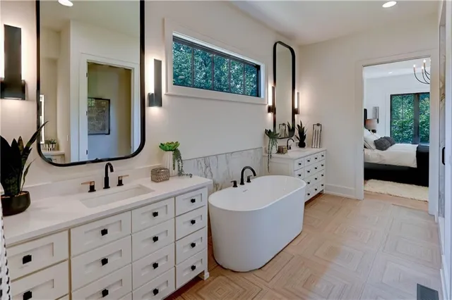 $1,499,900 | 2207 West 71st Street, Prairie Village, KS 66208