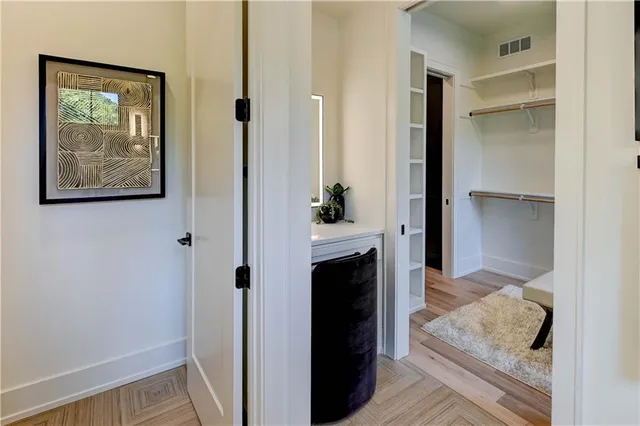 $1,499,900 | 2207 West 71st Street, Prairie Village, KS 66208