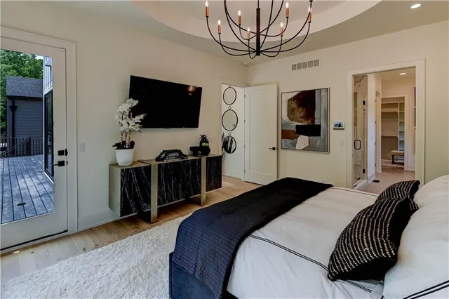 $1,499,900 | 2207 West 71st Street, Prairie Village, KS 66208