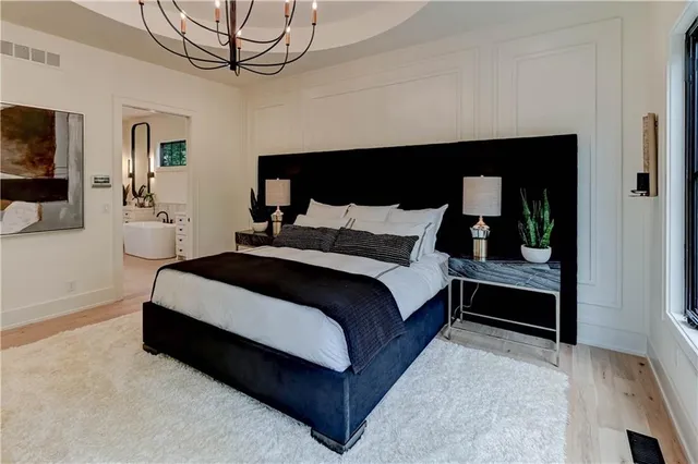 $1,499,900 | 2207 West 71st Street, Prairie Village, KS 66208