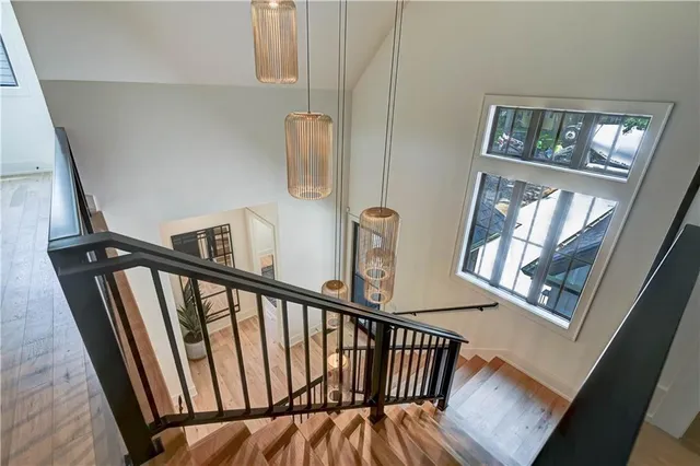 $1,499,900 | 2207 West 71st Street, Prairie Village, KS 66208