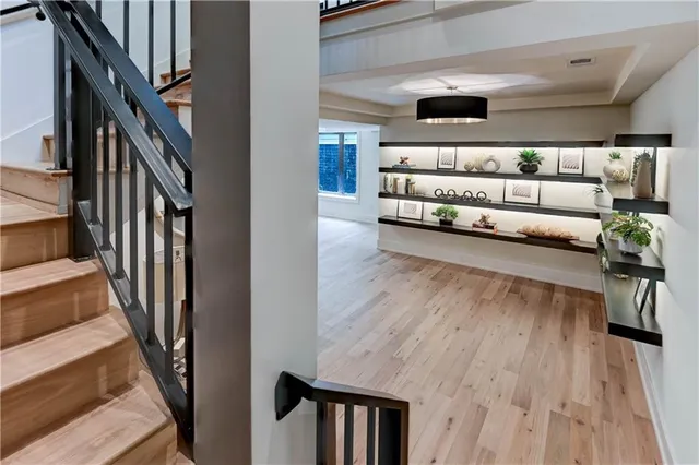 $1,499,900 | 2207 West 71st Street, Prairie Village, KS 66208