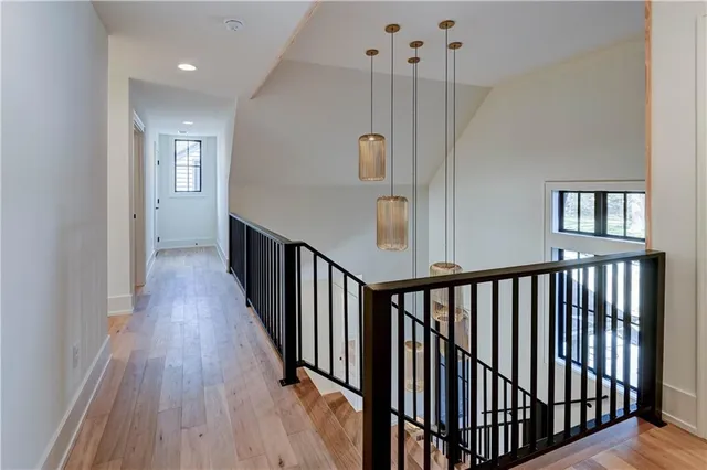 $1,499,900 | 2207 West 71st Street, Prairie Village, KS 66208