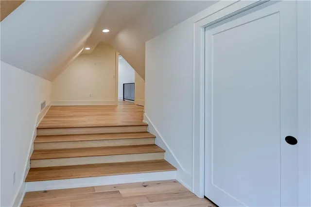 $1,499,900 | 2207 West 71st Street, Prairie Village, KS 66208