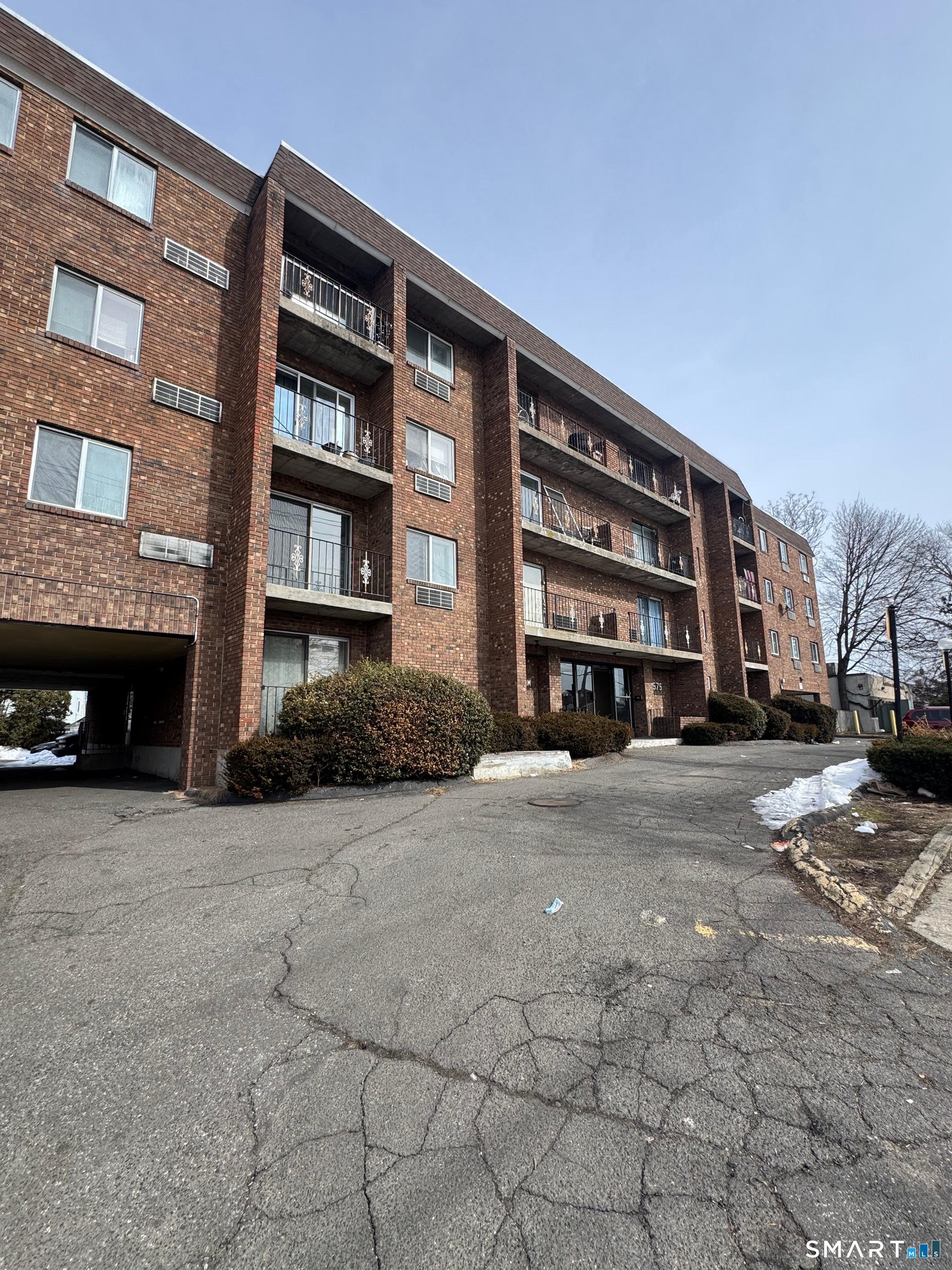 1575 Boston Avenue, Unit C5 Bridgeport, CT 06610 - Photo 3 of 4