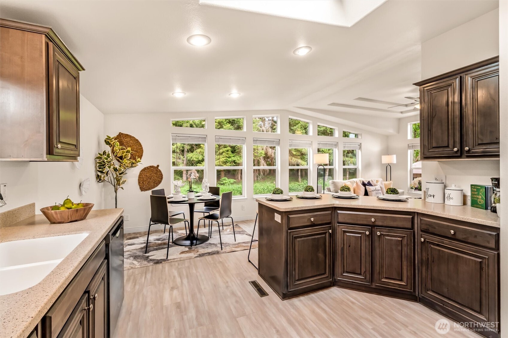 1725 242nd Street Southeast, Unit 210 Bothell, WA 98021 - Photo 15 of 38