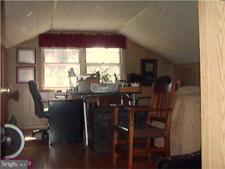 1517 Vernon Road Blue Bell, PA 19422 - Photo 4 of 6 Gallery Image 4