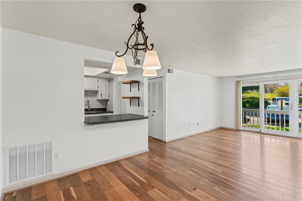 323 Ridge Point Circle, Unit 24 Bridgeville, PA 15017 - Photo 20 of 42