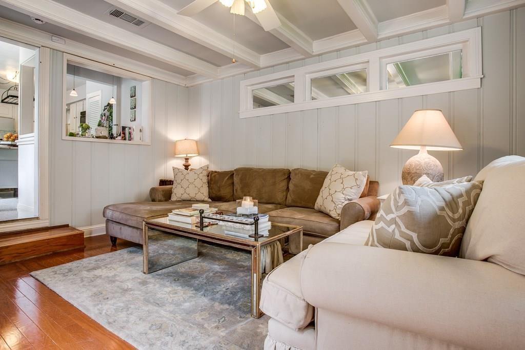 6043 Llano Avenue Dallas, TX 75206 - Photo 17 of 40 a living room with furniture
