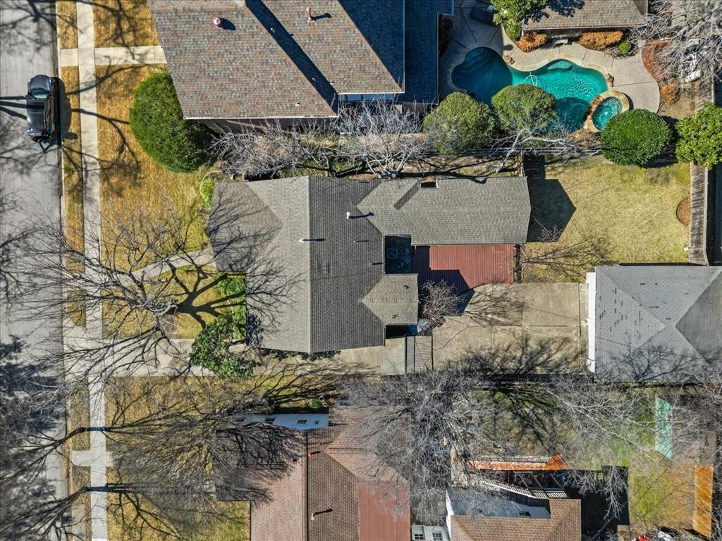 6043 Llano Avenue Dallas, TX 75206 - Photo 38 of 40 an aerial view of a house with a yard