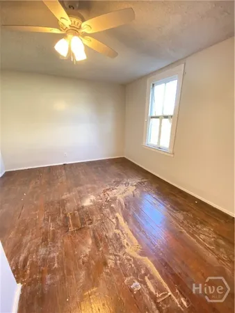 $1,700 | 516 West 38th Street, Savannah, GA 31415