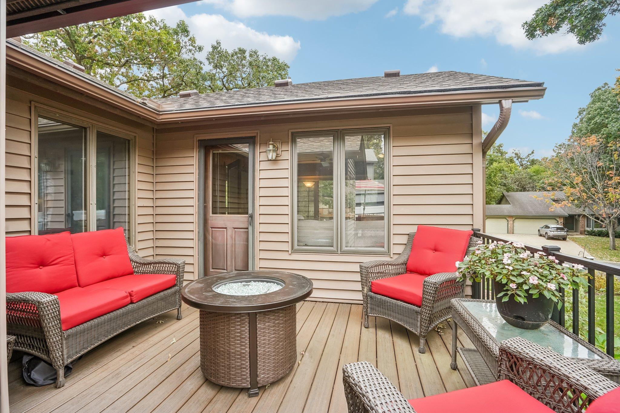 2067 Kings Road Eagan, MN 55122 - Photo 34 of 47 Gallery Image 34