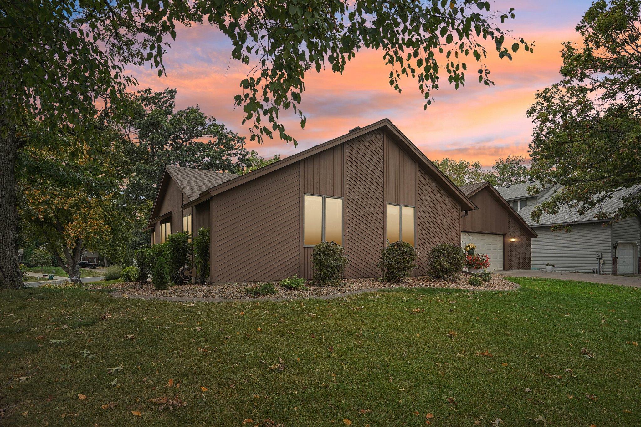 2067 Kings Road Eagan, MN 55122 - Photo 43 of 47 Gallery Image 43