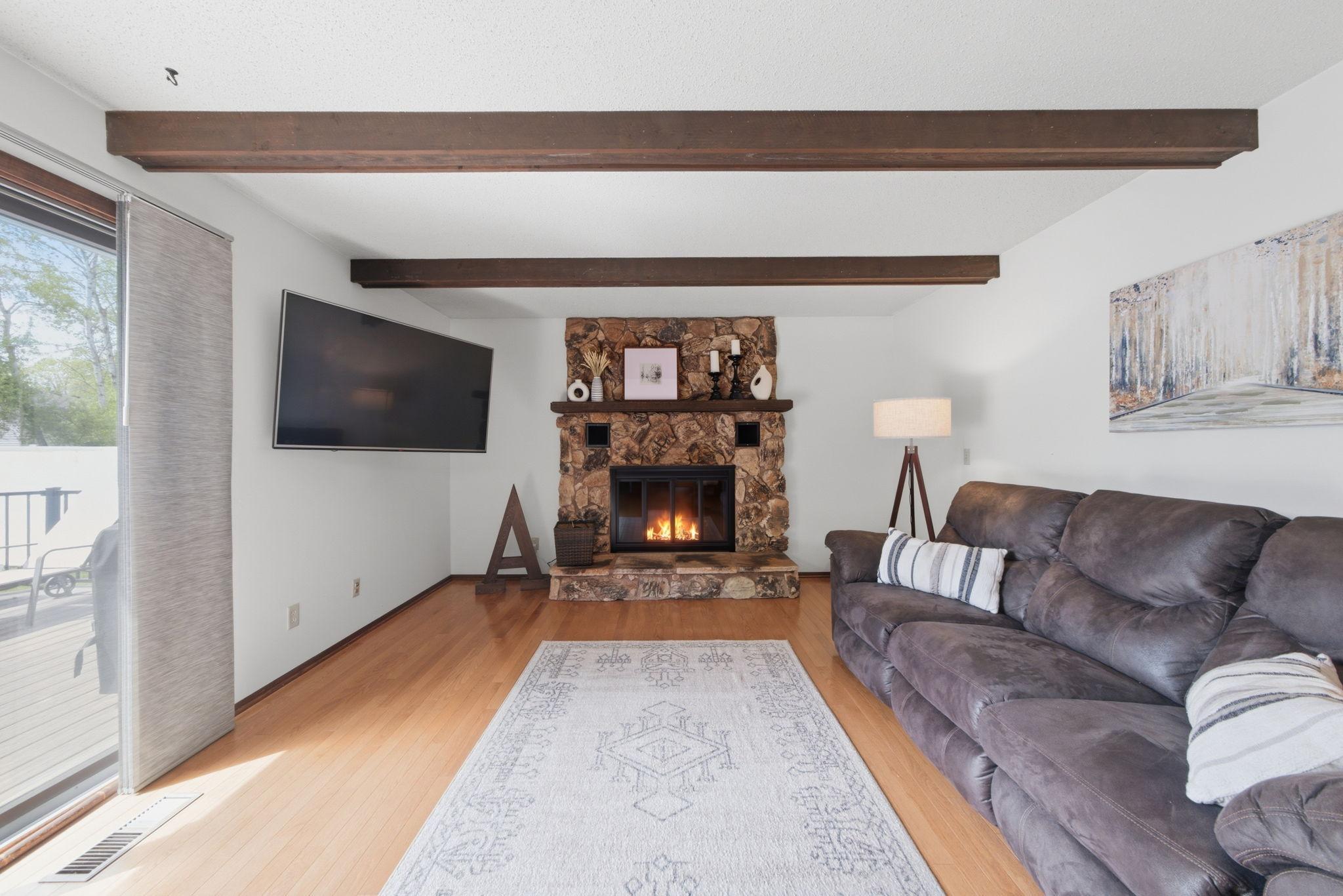 2067 Kings Road Eagan, MN 55122 - Photo 10 of 47 Gallery Image 10