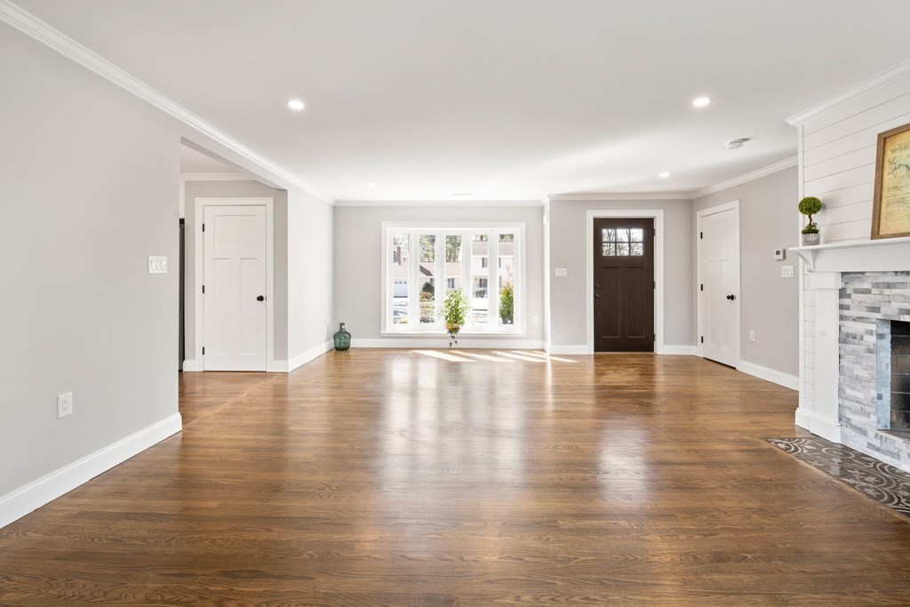 9 Benjamin Road Lexington, MA 02421 - Photo 8 of 27