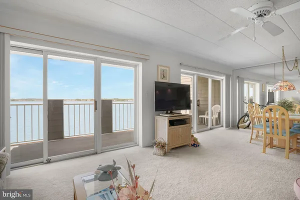 $639,000 | 423 14th Street, Unit 205K, Ocean City, MD 21842