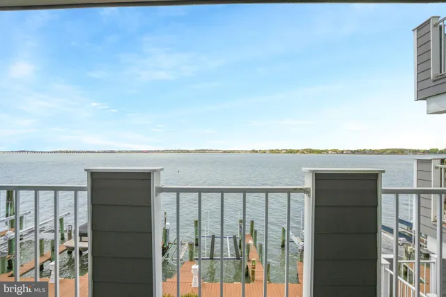$639,000 | 423 14th Street, Unit 205K, Ocean City, MD 21842