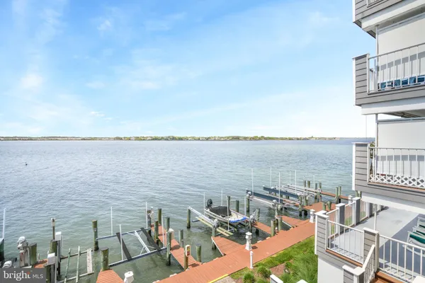 $639,000 | 423 14th Street, Unit 205K, Ocean City, MD 21842