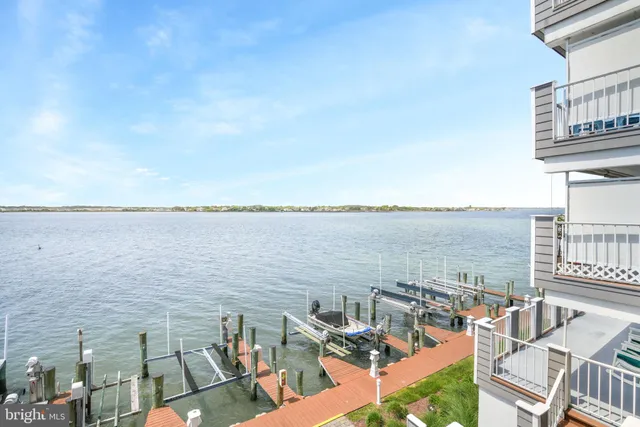 $639,000 | 423 14th Street, Unit 205K, Ocean City, MD 21842