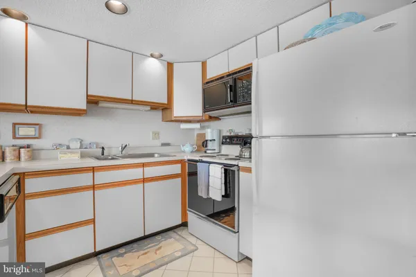 $639,000 | 423 14th Street, Unit 205K, Ocean City, MD 21842