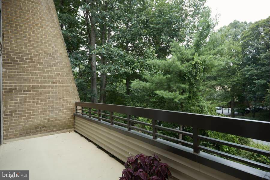 11602 Windbluff Court, Unit 8A1 Reston, VA 20191 - Photo 5 of 27 a view of balcony with furniture