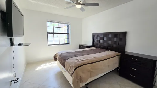 $2,800 | 5139 Floria Way, Unit G, Boynton Beach, FL 33437