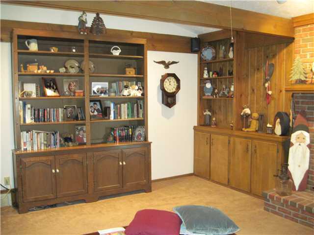 11301 Vans Valley Road Galena, OH 43021 - Photo 15 of 25 Gallery Image 15