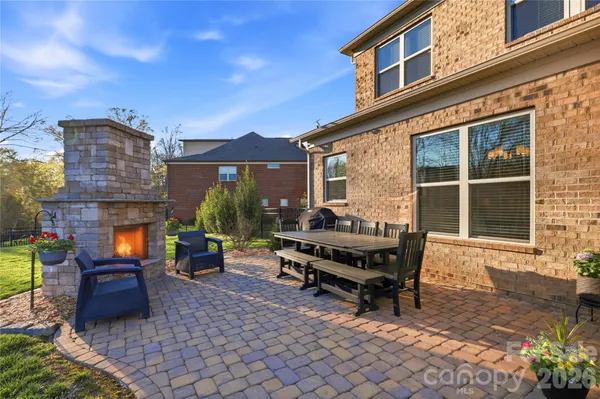 $1,350,000 | 113 Campbell Court, Waxhaw, NC 28173